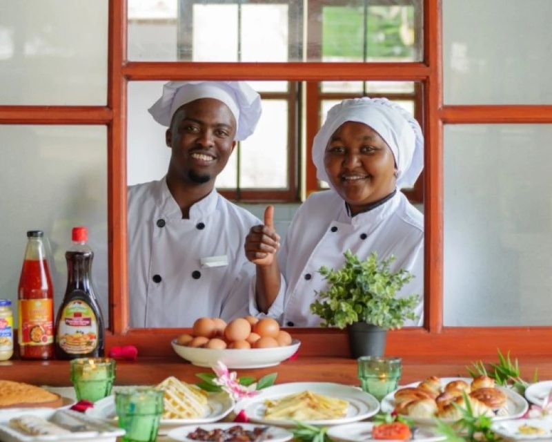 Tanzania Safari Lodge team